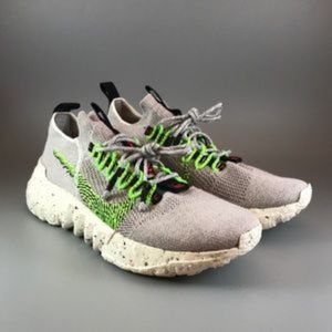 Nike Space Hippie 01